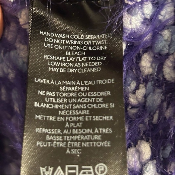 Urban Outfitters UO Jamie Fuzzy Purple Pullover Sweater Size L - Picture 9 of 14